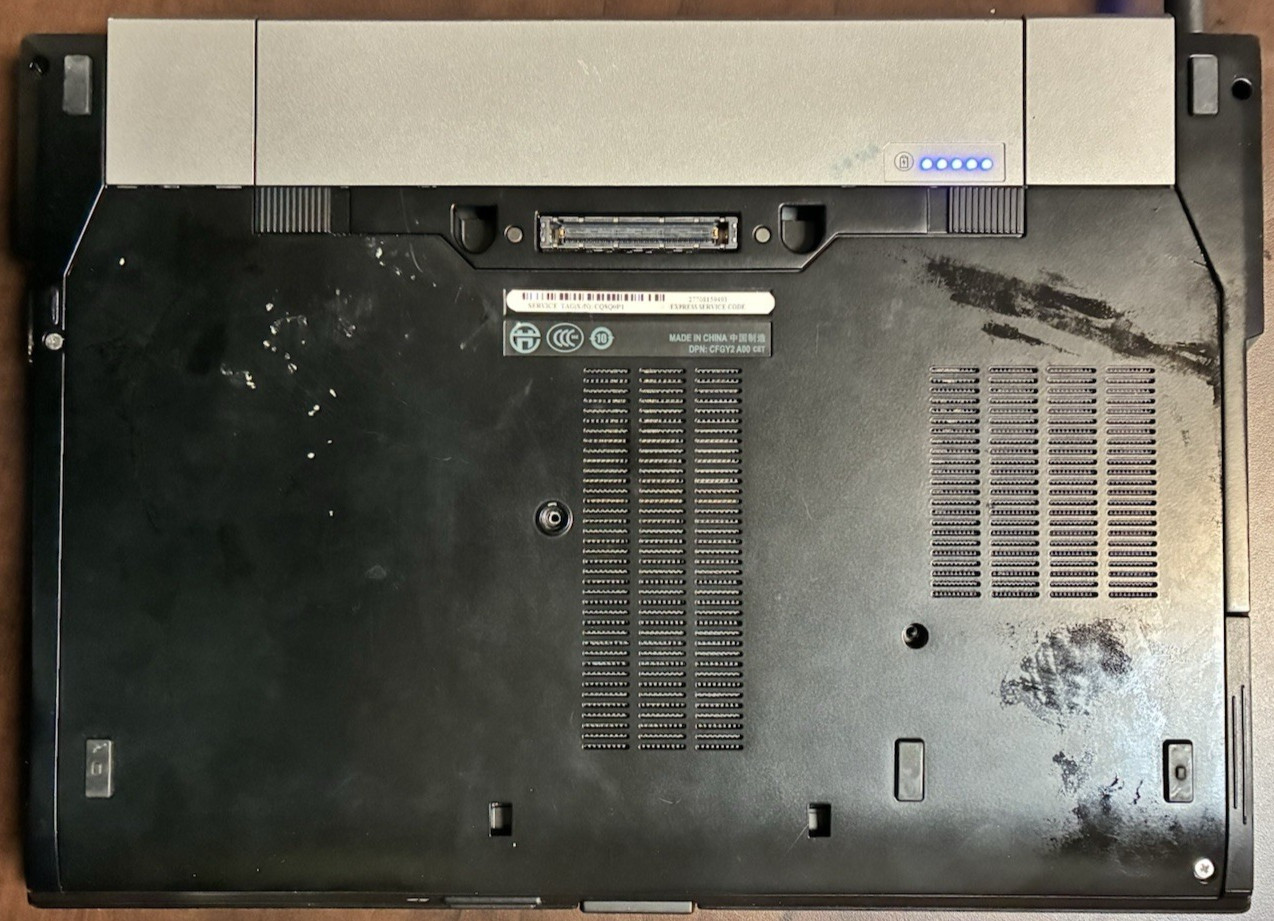 Dell Latitude E6410 Intel Core I5 cpu M520 238GB HD with window 11 pro USED