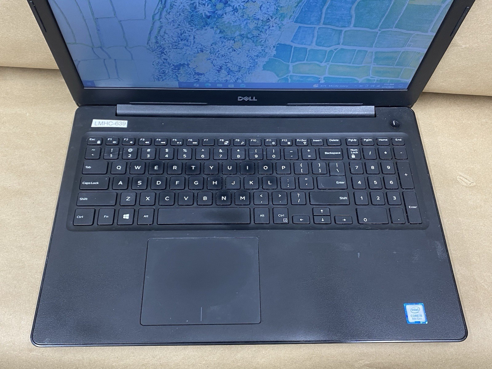 Dell Latitude 3590 – 15.5″ HD – i5-8250U – 8GB – 256GB SSD – Win 10 Pro – READ