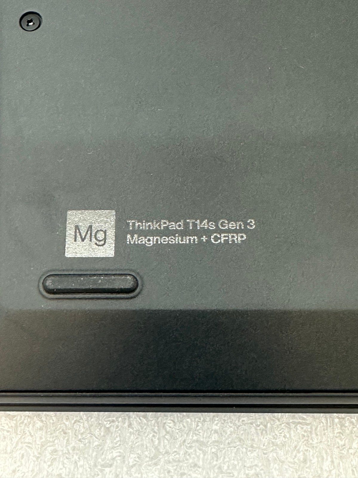 Lenovo ThinkPad T14s Gen 3 14″ WUXGA Intel Core i7-1270P 32GB 512GB LTE Version
