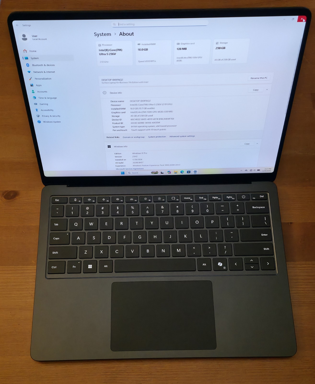 Microsoft Surface Laptop 7th Edition, 13.8″ Ultra 5 236V, 16GB RAM, 256GB