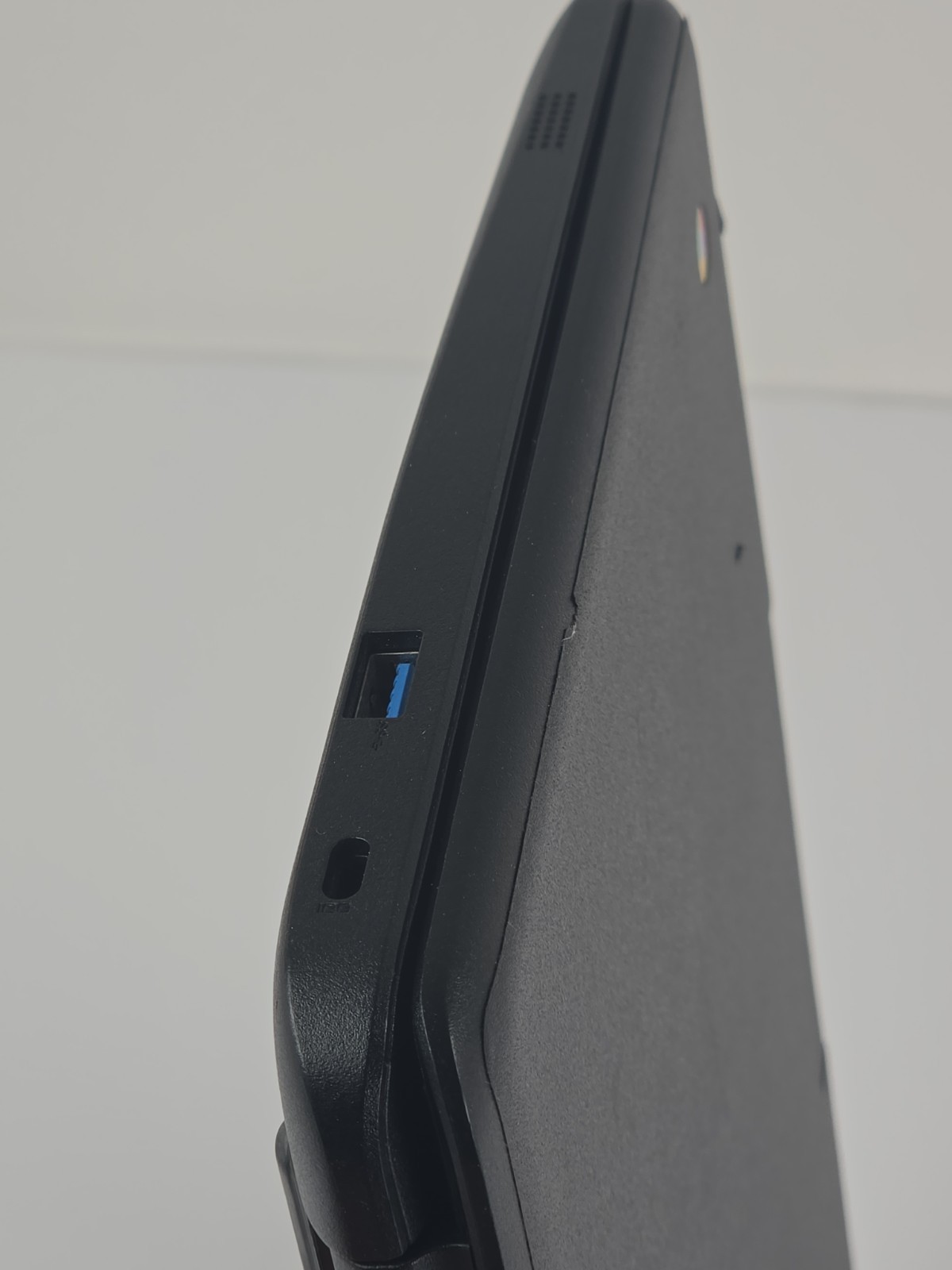 Lenovo N23 Chromebook Black Parts Only – No Power ADAPTER