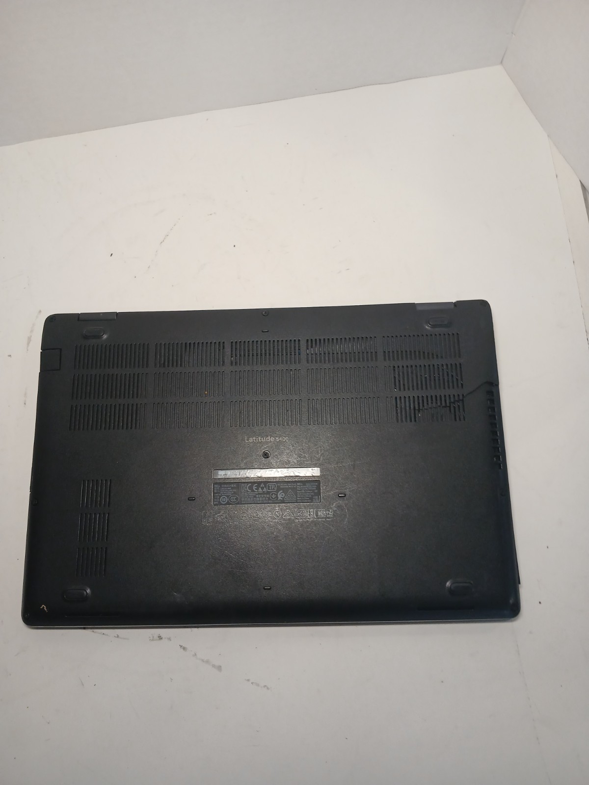 Dell Latitude 5400 i5-8365U 4GB RAM No SSD/HDD/OS! BAD LCD #97