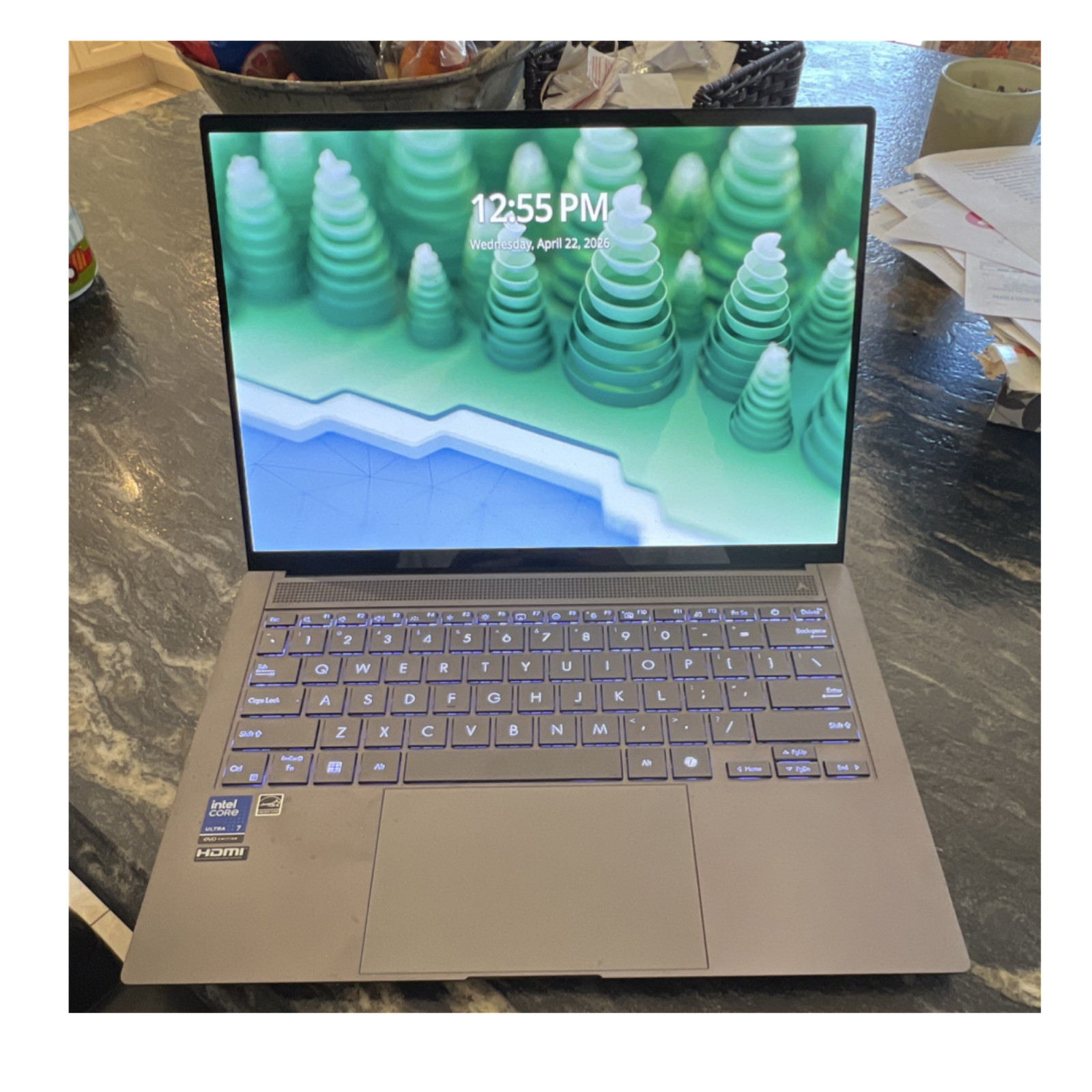 ASUS Zenbook S14 Core Ultra 7 16GB 1TB SSD Win11 Gray 2880×1800