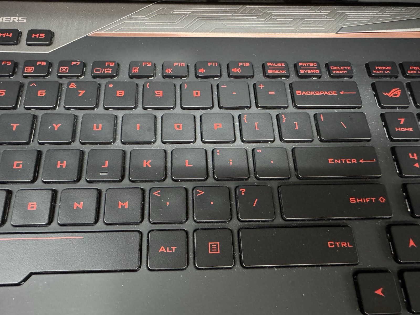 Asus G752VY-DH78K i7 6820HK GTX 980M 17.3″ IPS Laptop BAD FOR PARTS REPAIR