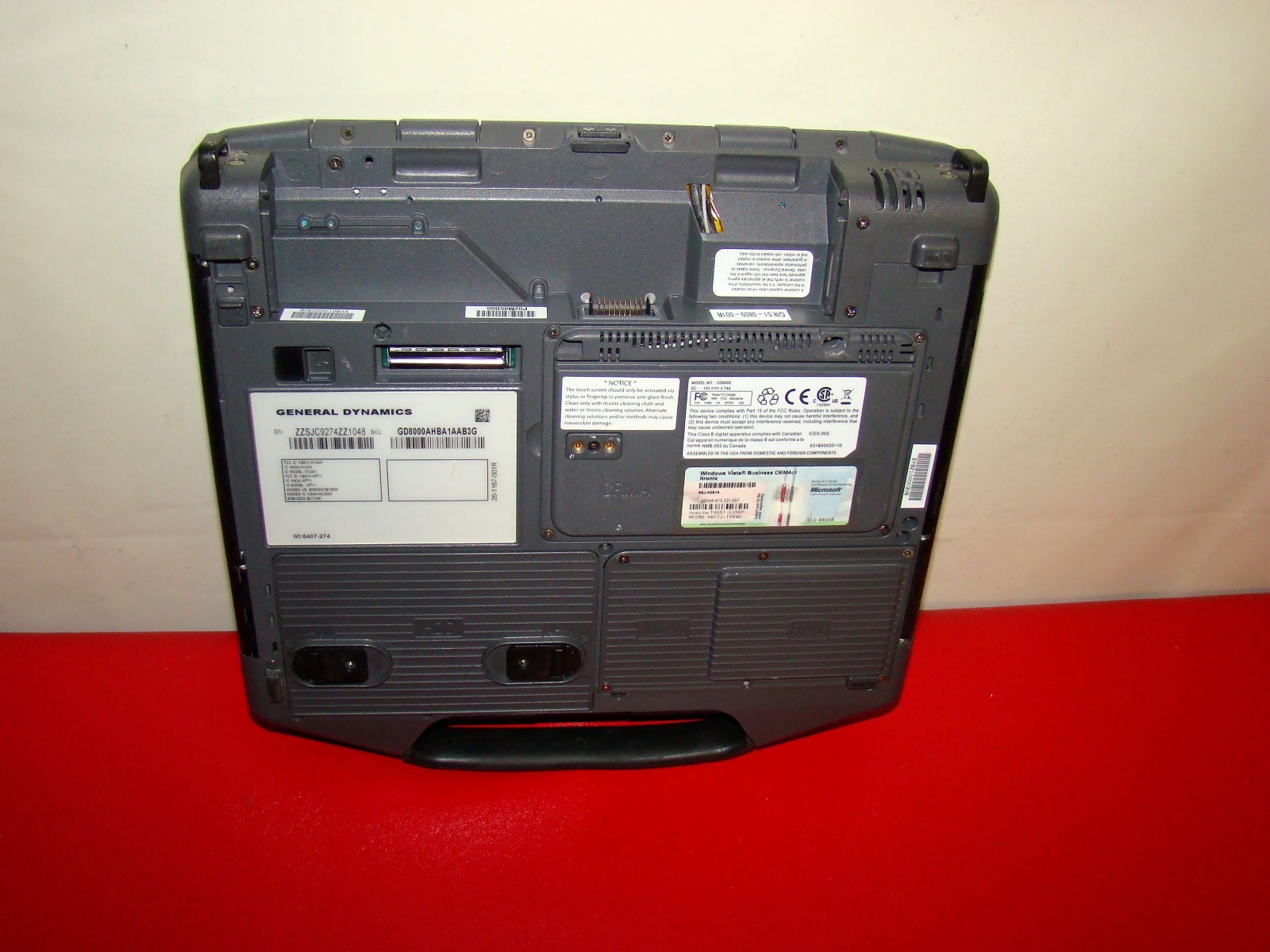 General Dynamics GD8000 Rugged Laptop CORE 2 DUO 1.86GHz 4GB RAM FOR PARTS