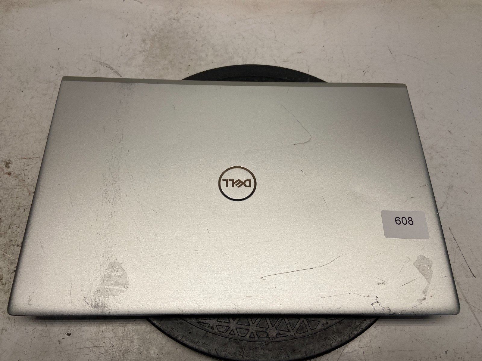 Dell Inspiron 5502 Intel i7-1165G7 2.8GHz 8 GB NO HDD