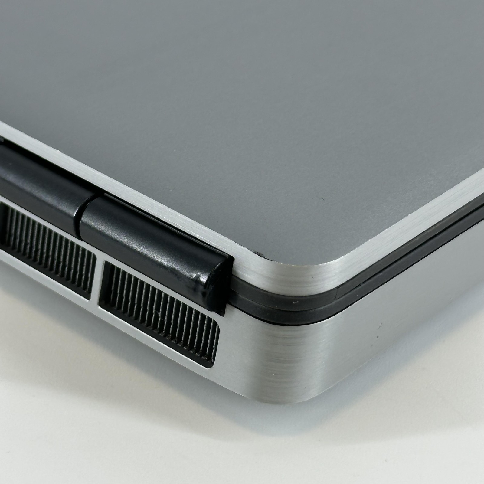 Dell Precision 7560 15 FHD i5-11500H 32GB 512GB/512GB Quadro T1200 FRAME SPLIT