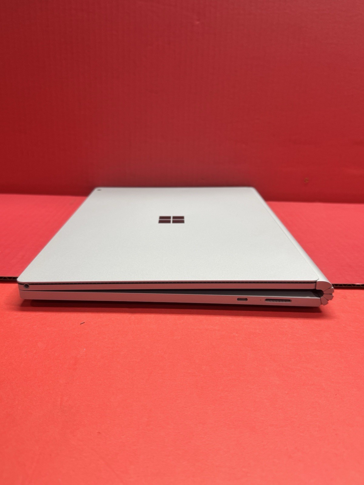 Microsoft Surface Book 3 15.5” 10th i7- 1.30GHz 16GB 256GB Windows 11pro