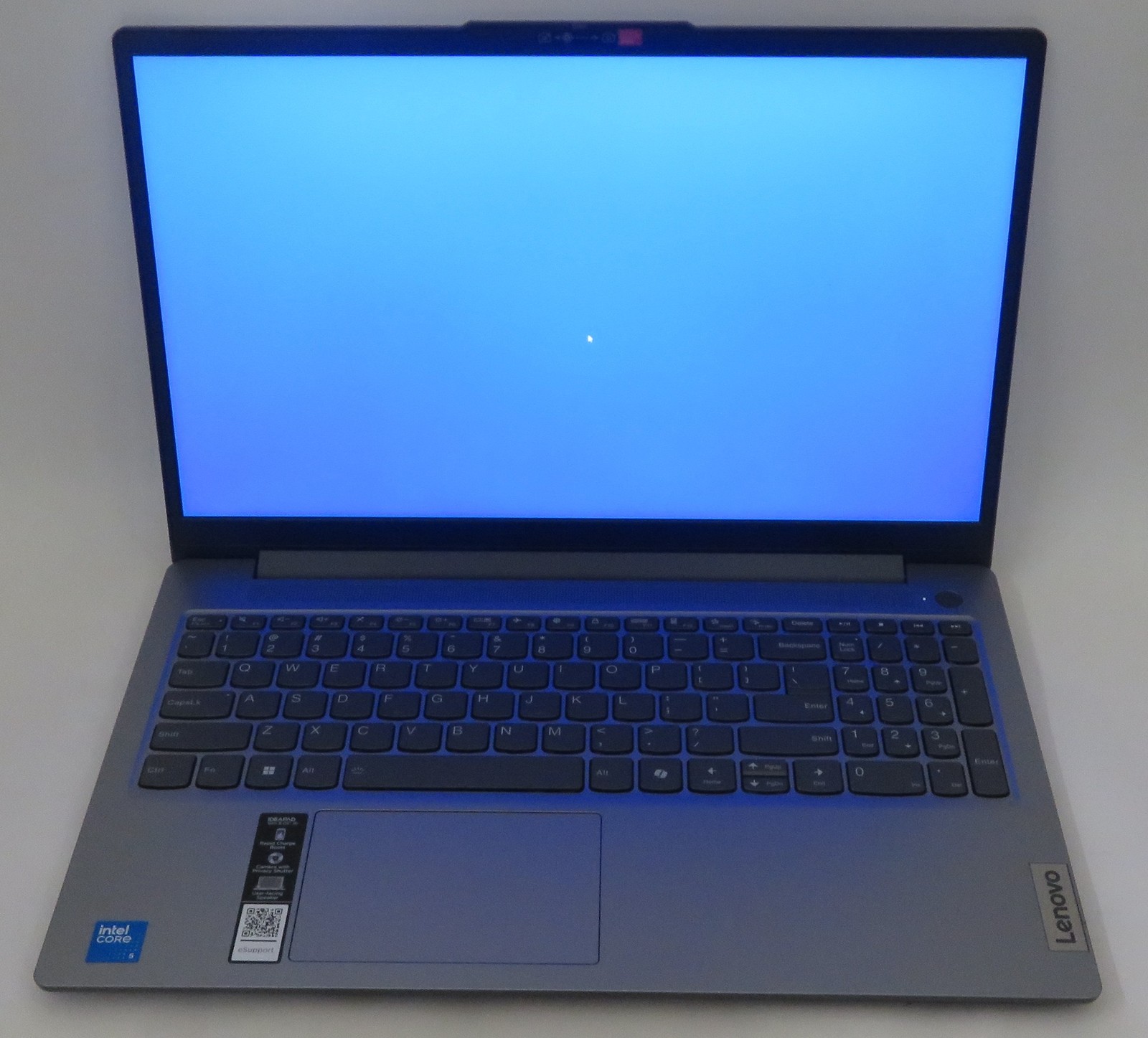 Lenovo IdeaPad Slim 3 15IRU9 CORE 5 120U 1.4GHz 8GB RAM 256GB Win11H