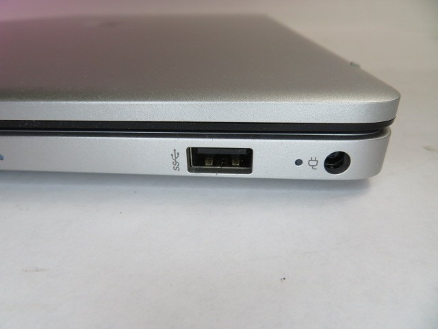 HP LAPTOP 17-CN1053CL i5-1155G7 2.5GHz 12GB RAM 1TB HDD IRIS XE WIN 11 HOME