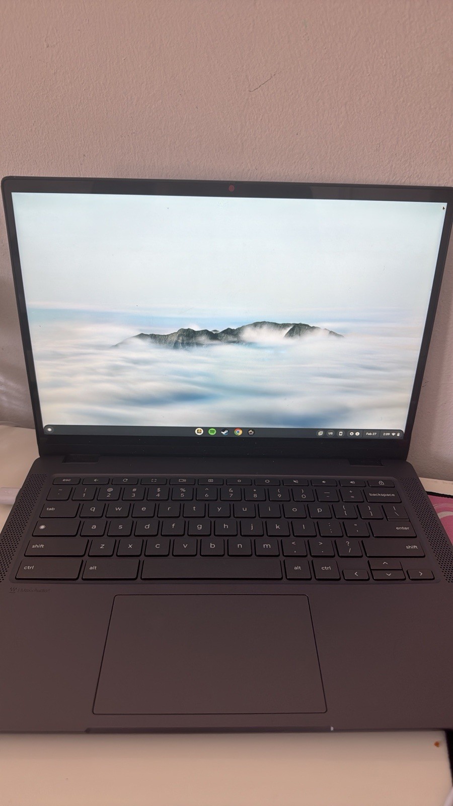 Lenovo Flex 5i Chromebook Plus 14″ i3-1315U 8GB SSD Chrome OS Gray Laptop