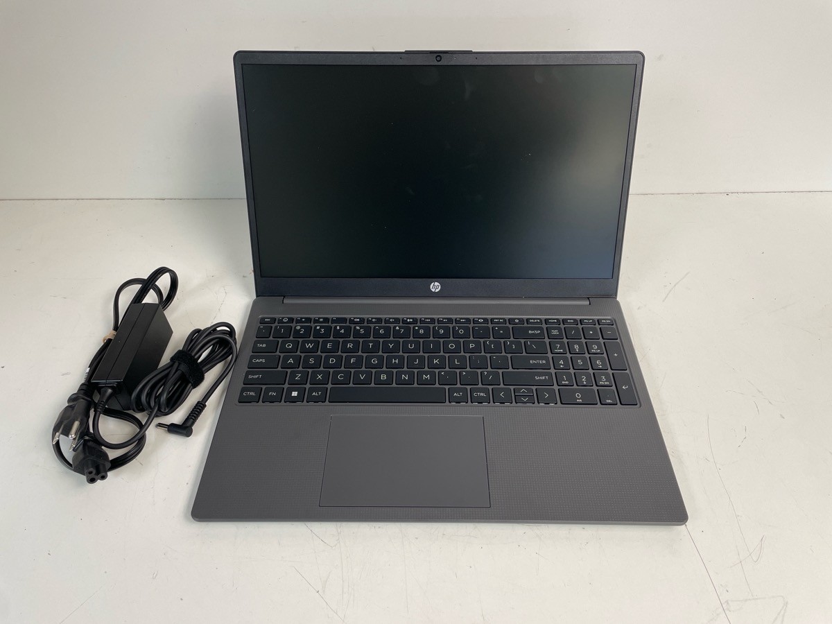HEWLETT PACKARD 255 G10 (P24035667)