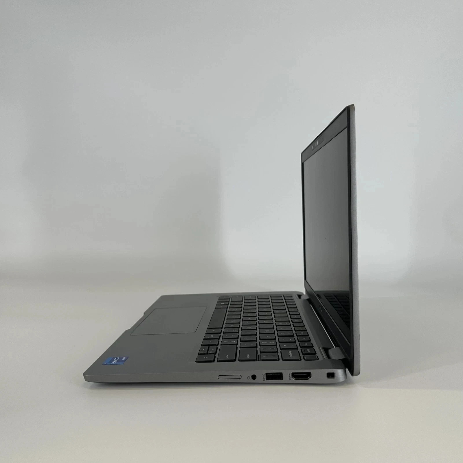 Dell Latitude 5320 13.3” FHD Laptop Intel i7-1185G7 16GB RAM 256GB SSD Win 11Pro