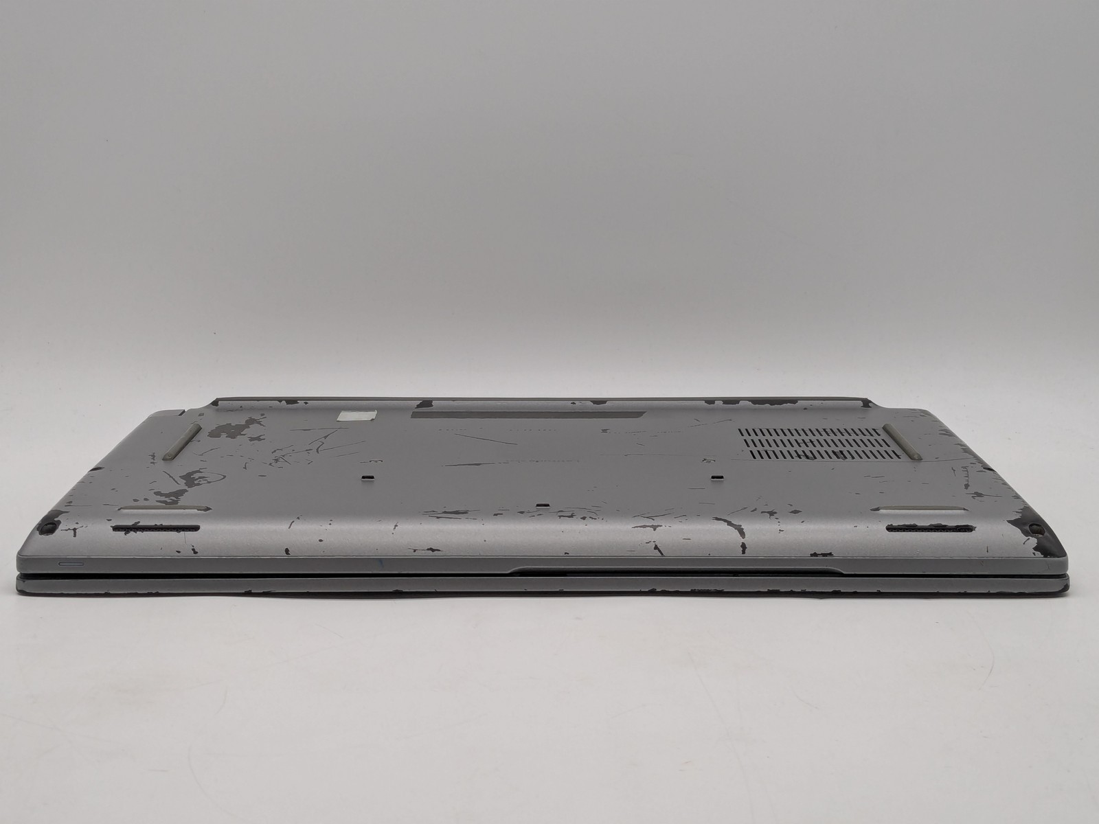 Dell Latitude 5521 15.6″ FHD i7-11850H 16GB 512GB NVMe SSD Win 11 Pro Webcam