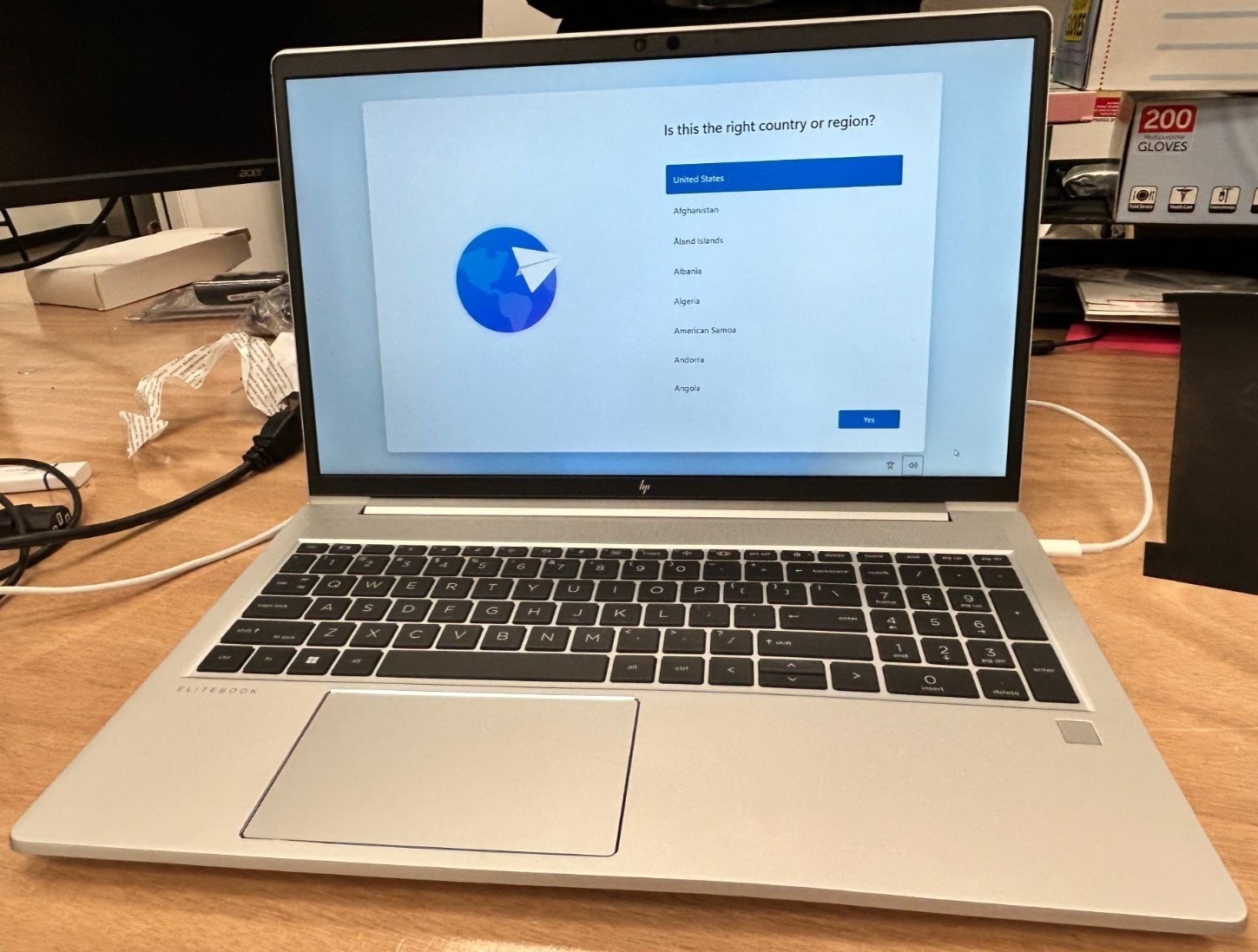 HP EliteBook 655 G10 R5 PRO 7530U 16GB 512GB (Wty 12/20/26) SLIGHTLYBENT CHASSIS