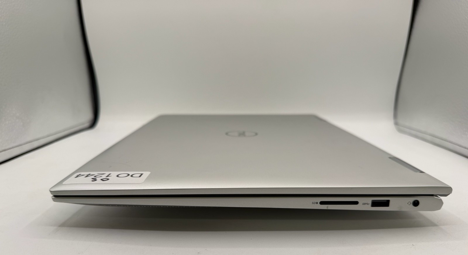 Dell Inspiron 7706 2 in 1-i7-1165G7-16GB DDR4 Ram 512GB NVME SSD W11H NVIDIA Gfx