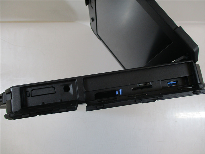 Dell Latitude 5424 Rugged Laptop i7-8650U 1.9GHz 8GB RAM No SSD No OS Grade C
