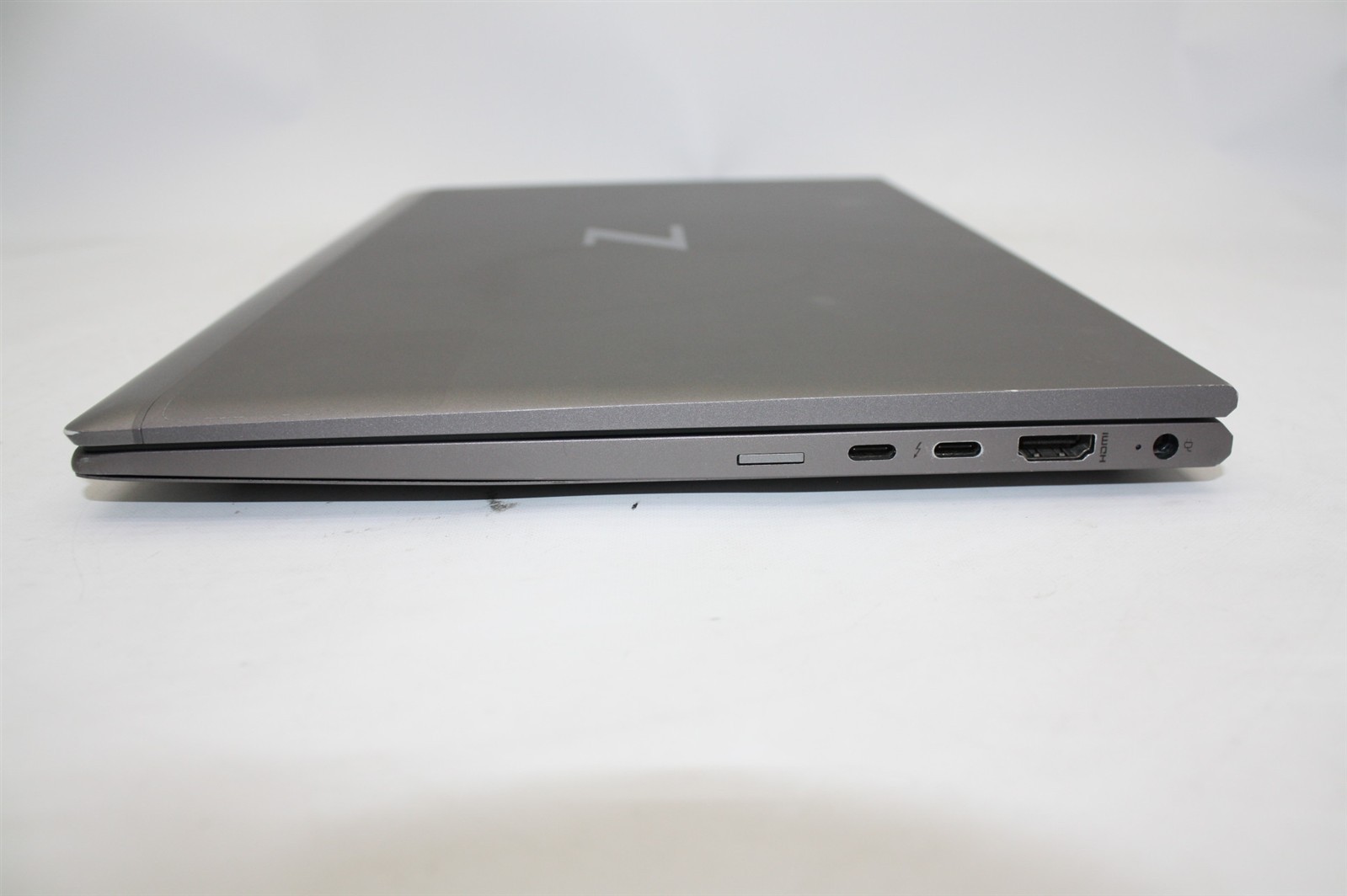 14″HP ZBook Firefly G7 i5-10310U 1.70GHz RAM 24GB NVMe 256GB/Cosmetic DMG