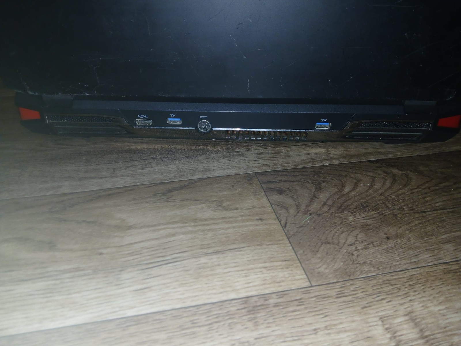 Eurocom X8 17.3″ Gaming Laptop | Intel i7-4700MQ | AMD Radeon HD 8970M 16GB ram