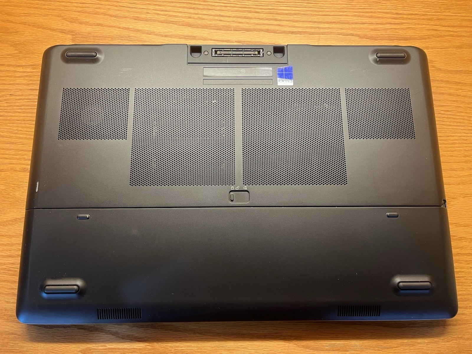 Dell Precision 7710 17.3″ Laptop i7-6820HQ M3000M **No RAM/SSD/OS/Batt/AC**READ*