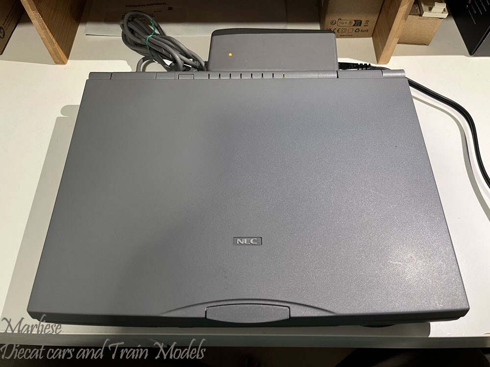 NEC VERSA 2630CD Laptop Pentium 133, 32MB RAM, 2GB HDD, Win 98 w/ Original PSU