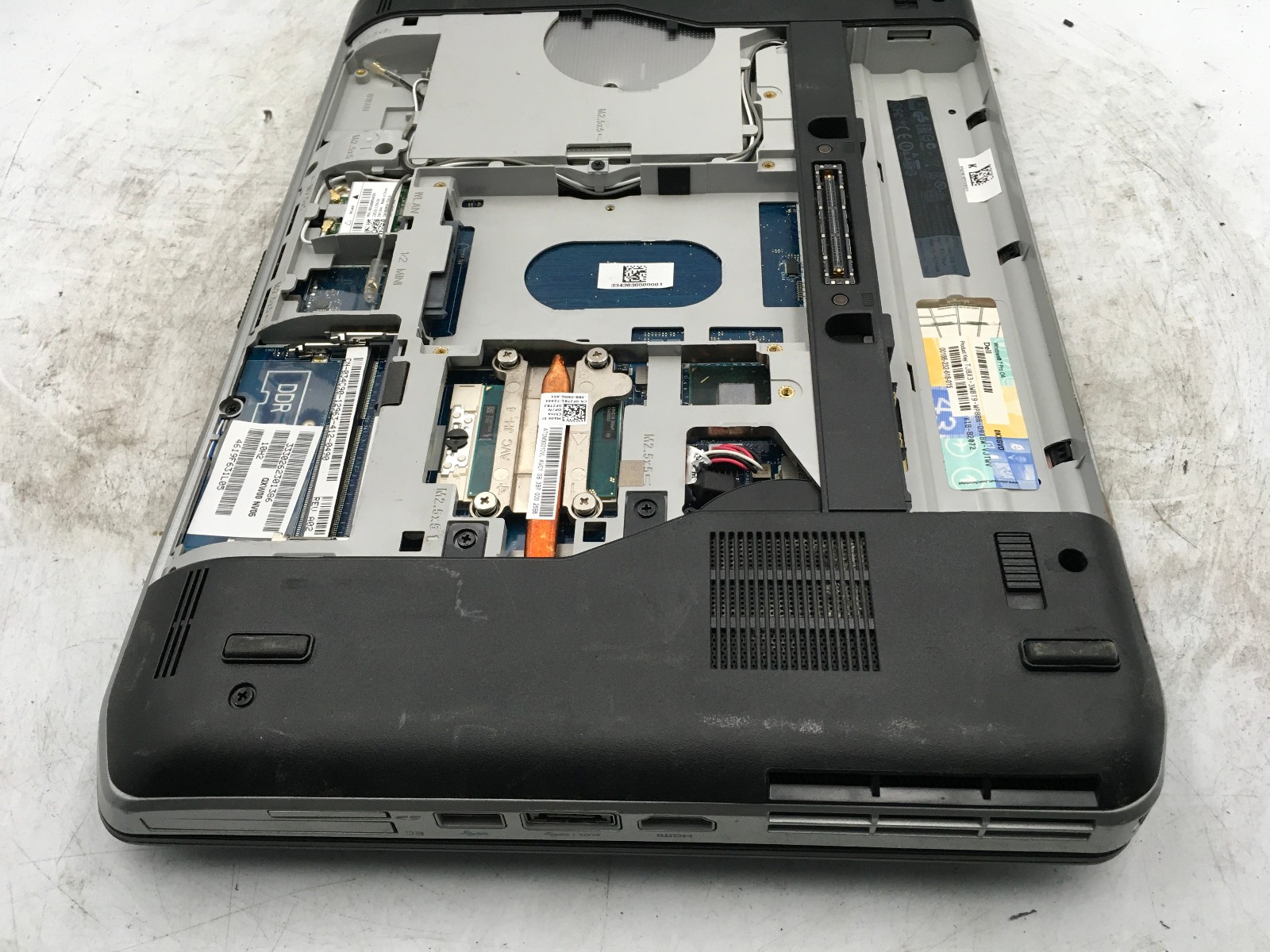 DELL LATITUDE E5430 – FOR PARTS – INTEL CORE I5 3RD GEN – NO RAM -READ DESC- BB
