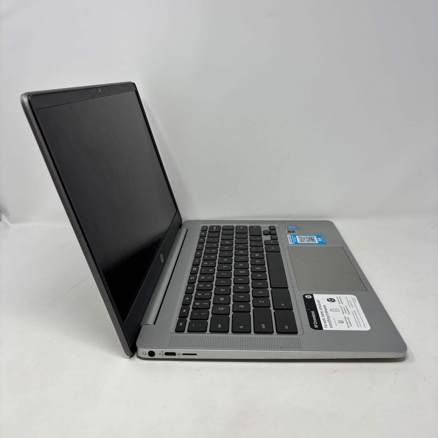 Broken HP Chromebook 14A-NA0031WM 14″ Pentium Silver N5000 4GB RAM 64GB SSD