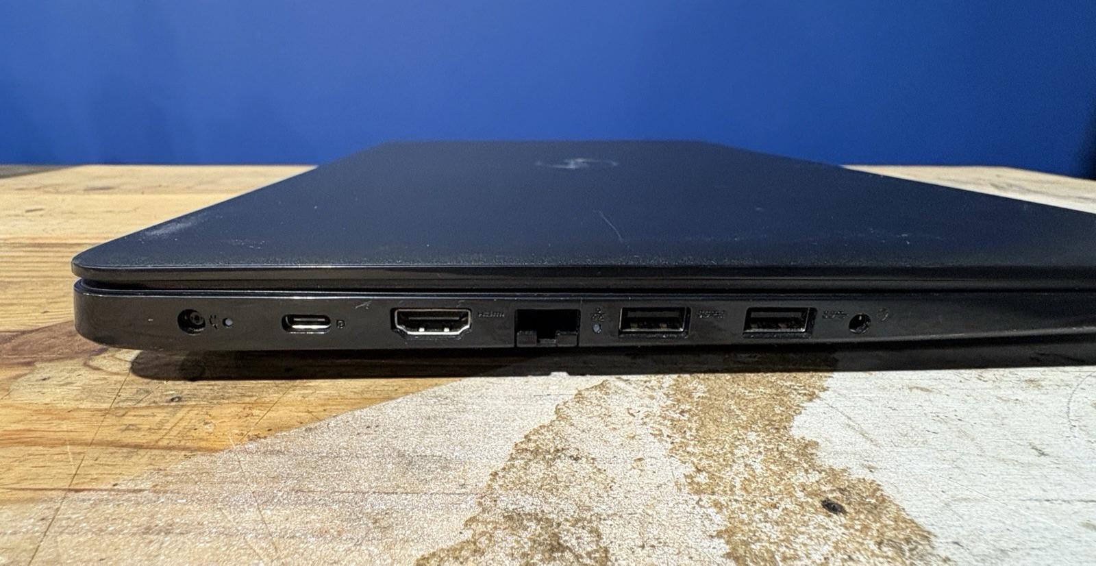 Dell Latitude 3500 15″ i5-8265U 8GB RAM 256GB SSD | No Charger | No OS