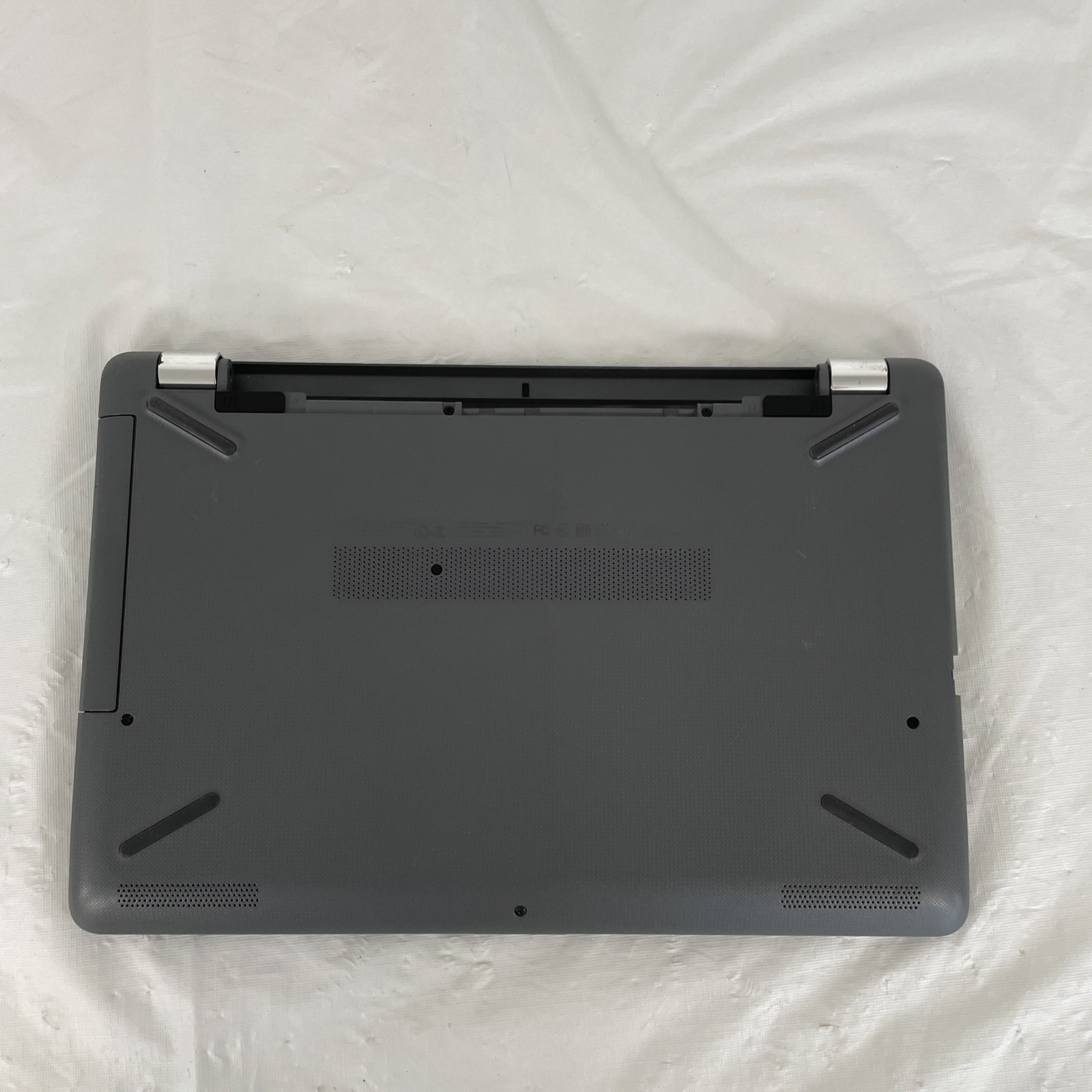 HP PAVILION 15-bs1xx | 15-8250U 1.60 GHz | 8GB RAM | NO HDD | SEE DESCRIPTION!