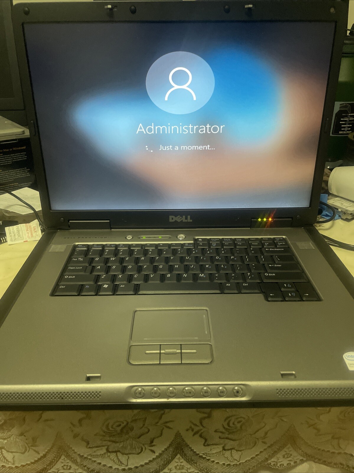 Dell Precision M90 Laptop 2GB RAM – Boots to BIOS – AS IS