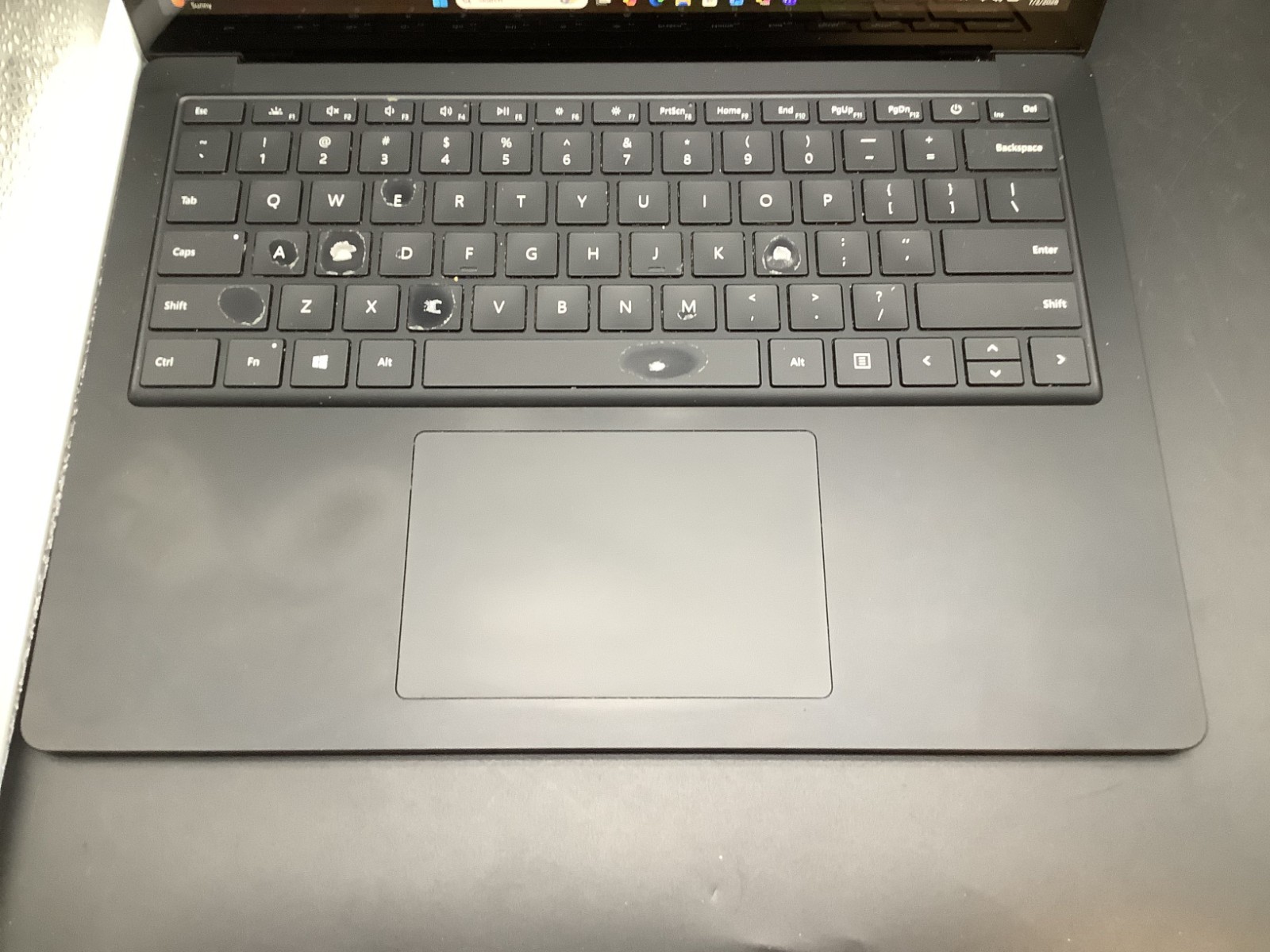 Microsoft Surface Laptop 3 13.5″ i5-1035G7 1.3GHz 16GB RAM 256GB SSD Read Desc 7