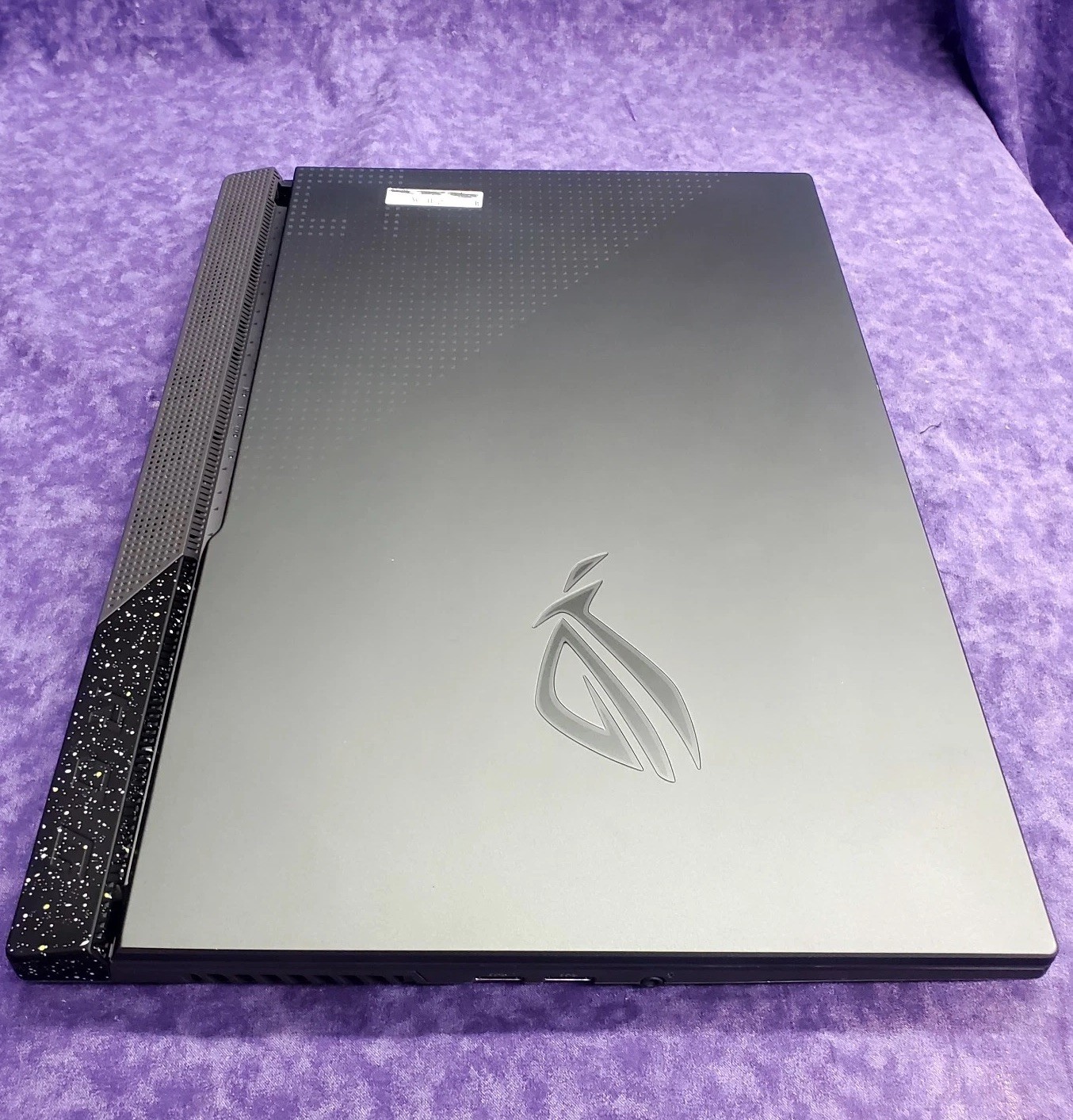 💥OPEN BOX💥ASUS ROG STRIX G17 | G713RC-RS73 | AMD RYZEN 7 6800H | 512GB | 16GB