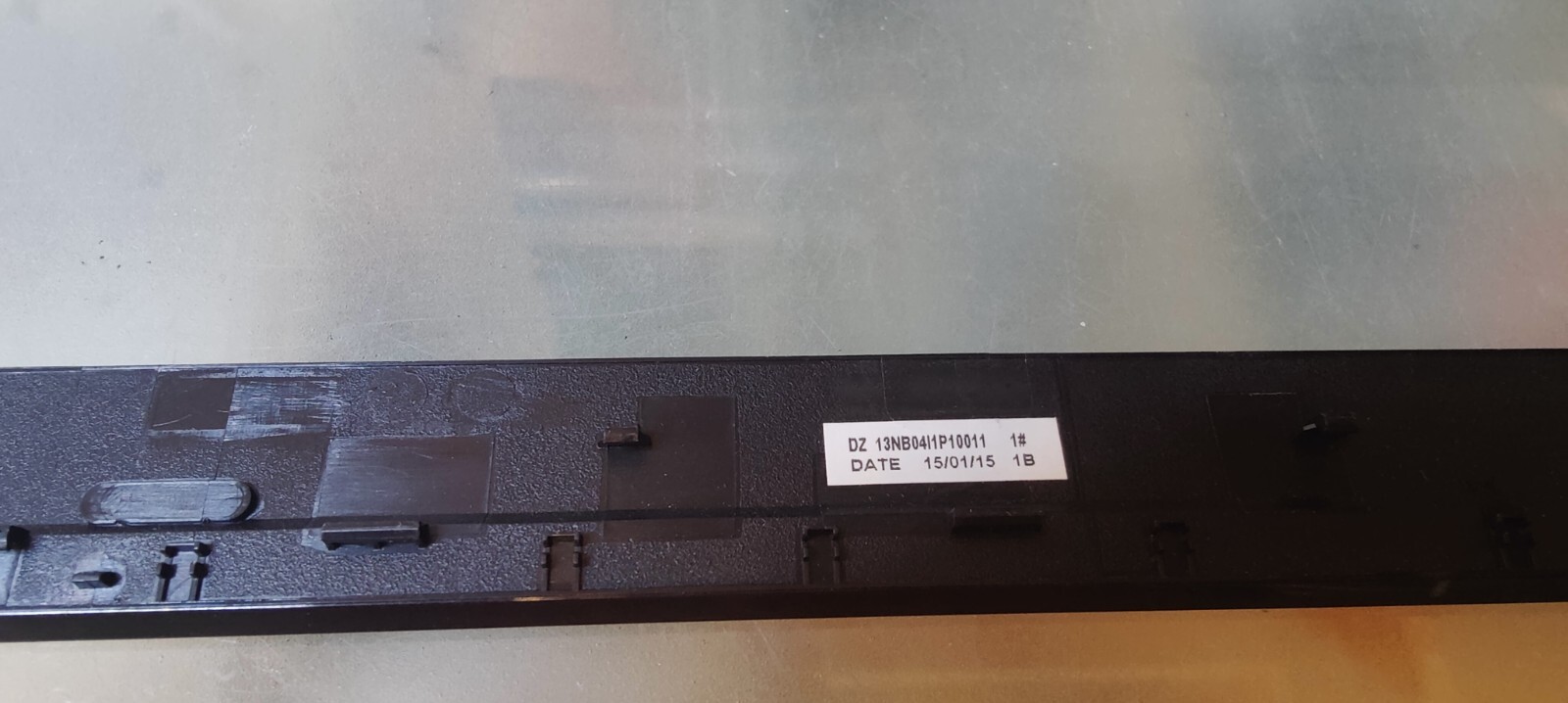 ASUS X751 K751 R752 F751 FRAME LCD BEZEL DISPLAY 13NB04I1P10011 13NB0601AP03011