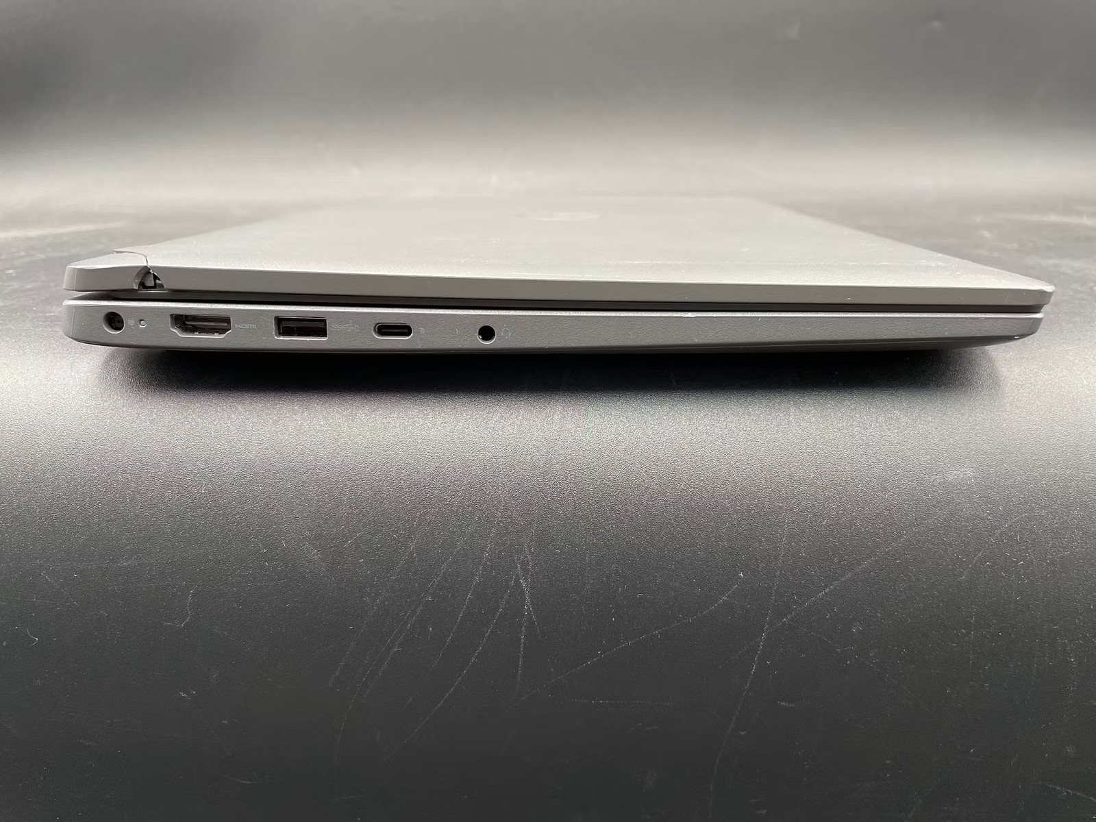 Dell Latitude 3550 Used 14″ (i7-1355U-16GB-256GB NVMe)
