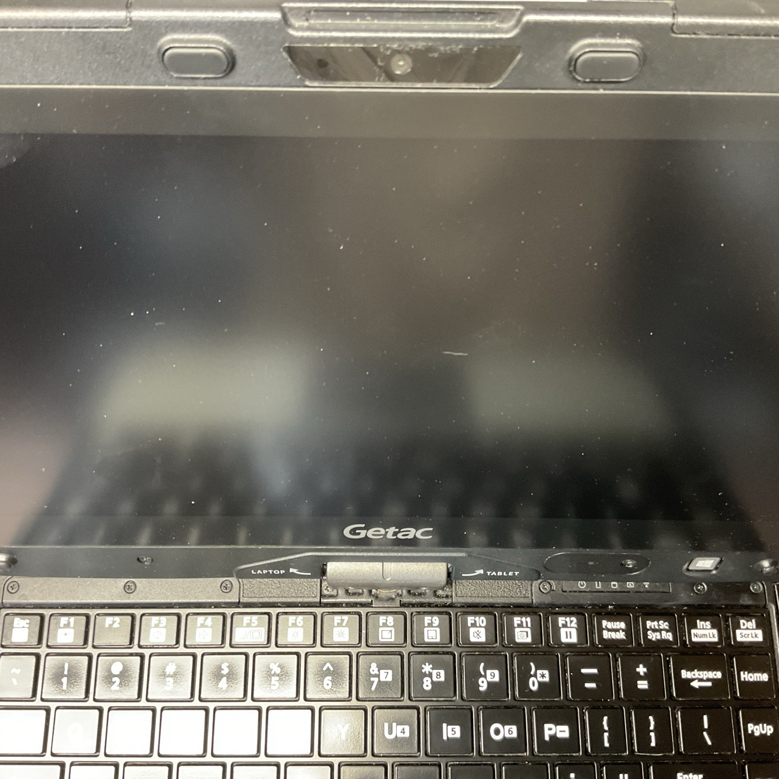 Lot of 4 GETAC V110 G3 / I5 6th / Rugged Laptop Tablet PC / A10