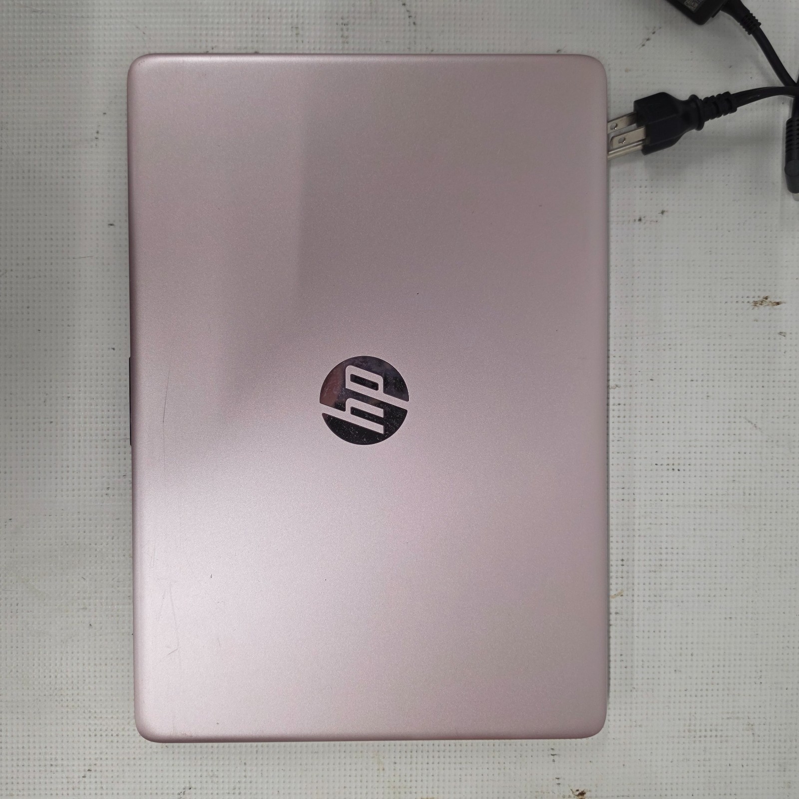 HP Laptop 14-CF2112WM 14.1″ Laptop W11H(s) Celeron N4120 1.1ghz 4GB Ram 64GB SSD