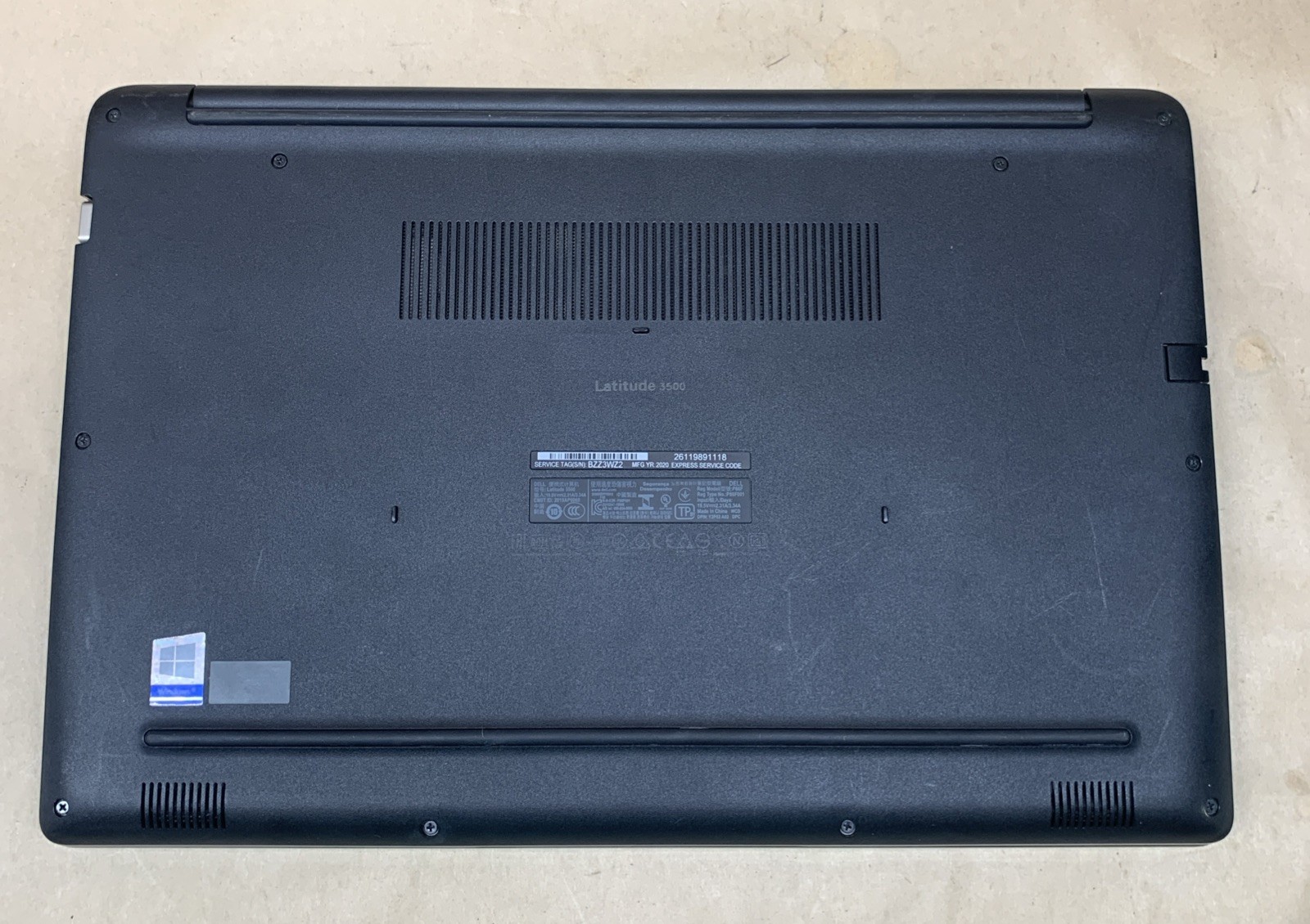 Dell Latitude 3500, Intel Core i7-8565U@1.8GHz, No RAM, NVidia MX130, No SSD/OS
