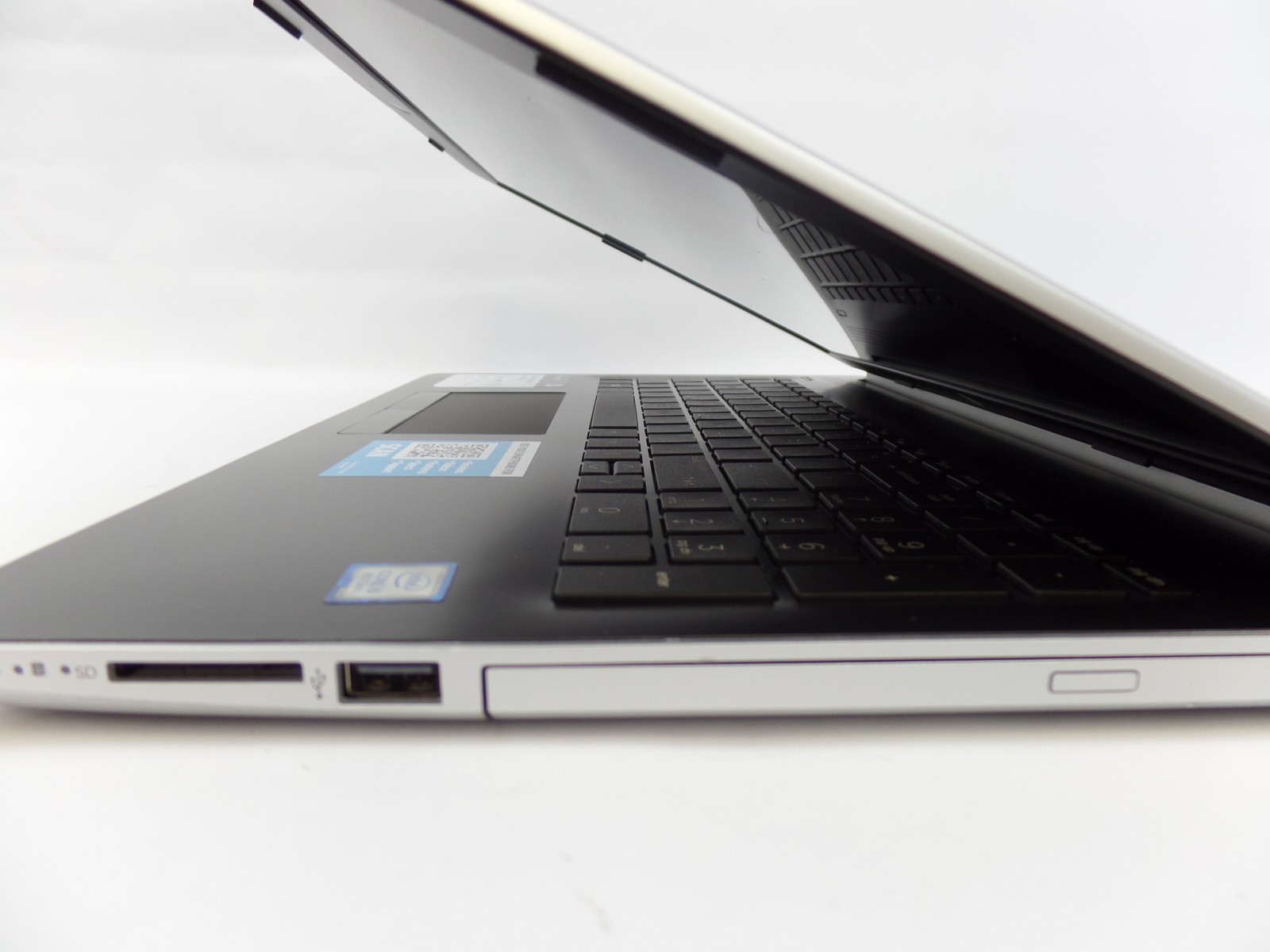 HP 15-da0014dx 15.6″ HD Touch i5-8250U 12GB 128GB SSD W11H Laptop