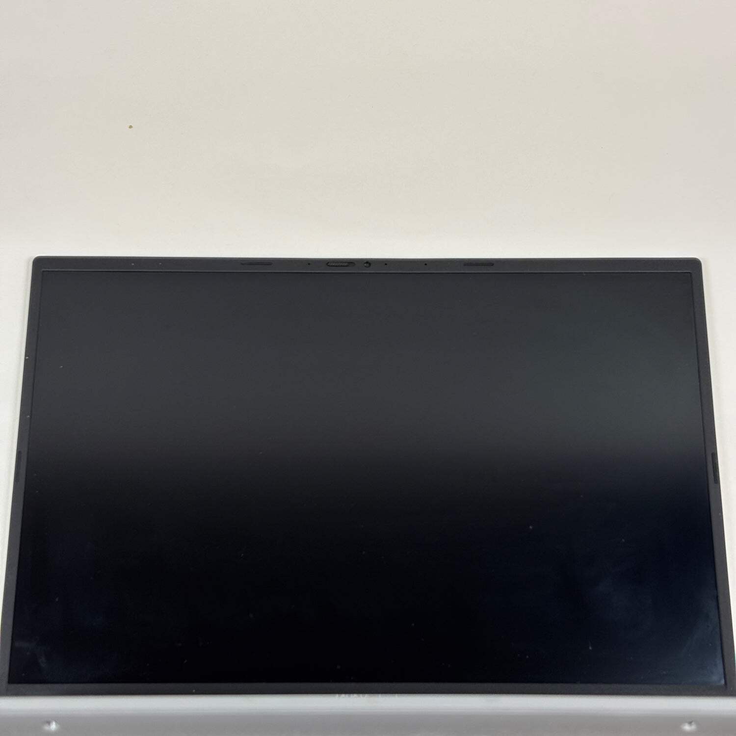Asus Vivobook 16 F1605VA-WS96 16″ i9-13900H 16GB RAM 1TB SSD