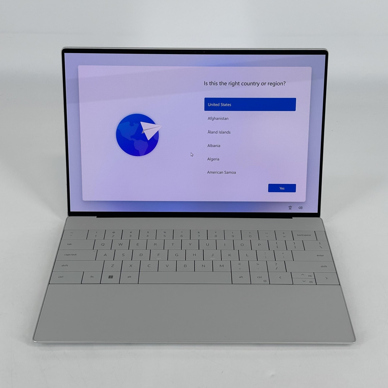 Dell XPS 13 Plus 9320 3.5K TOUCH 1.8 GHz i7-1280P 16GB 512GB SSD Good