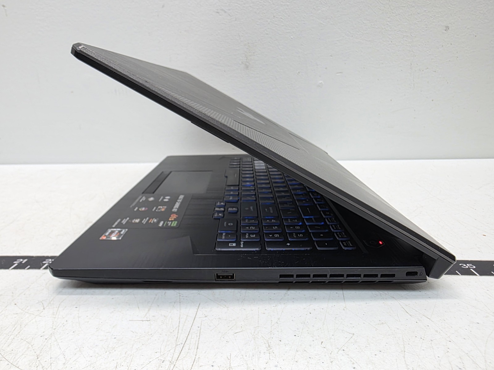 ASUS TUF Gaming A17 (FA706NFR) Ryzen 7 7435HS 8GB 512GB SSD GeForce RTX 2050