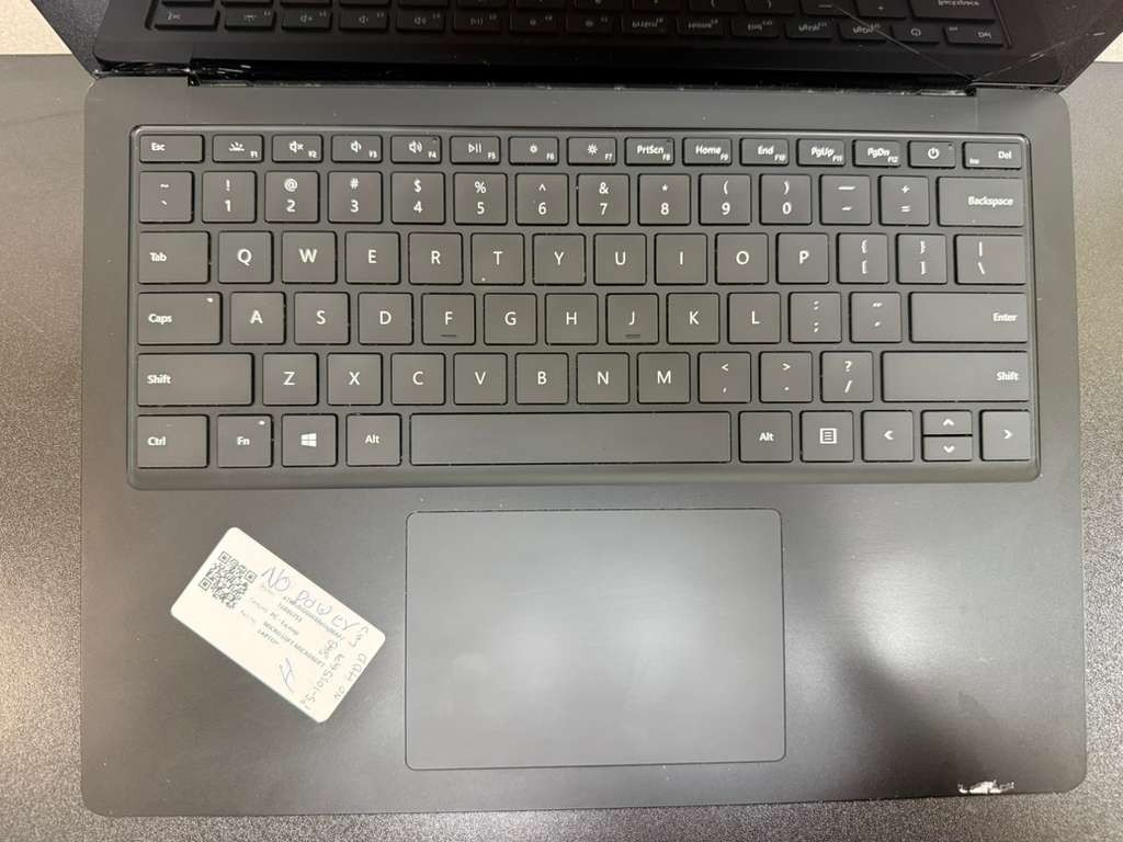 Microsoft Surface Laptop 3 i5 8GB Black BROKEN LCD/No SSD