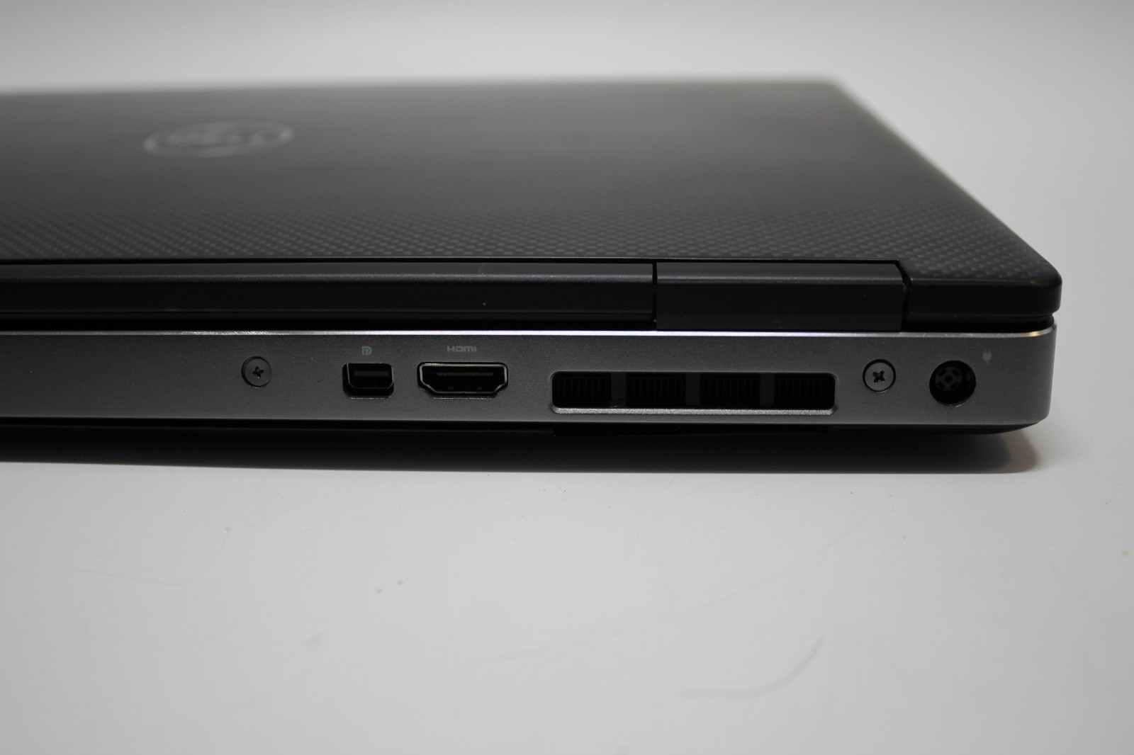 Dell Precision 7540 i7-9850H – 32GB RAM 256GB NVMe – Nvidia T2000 60 FPS GAMING