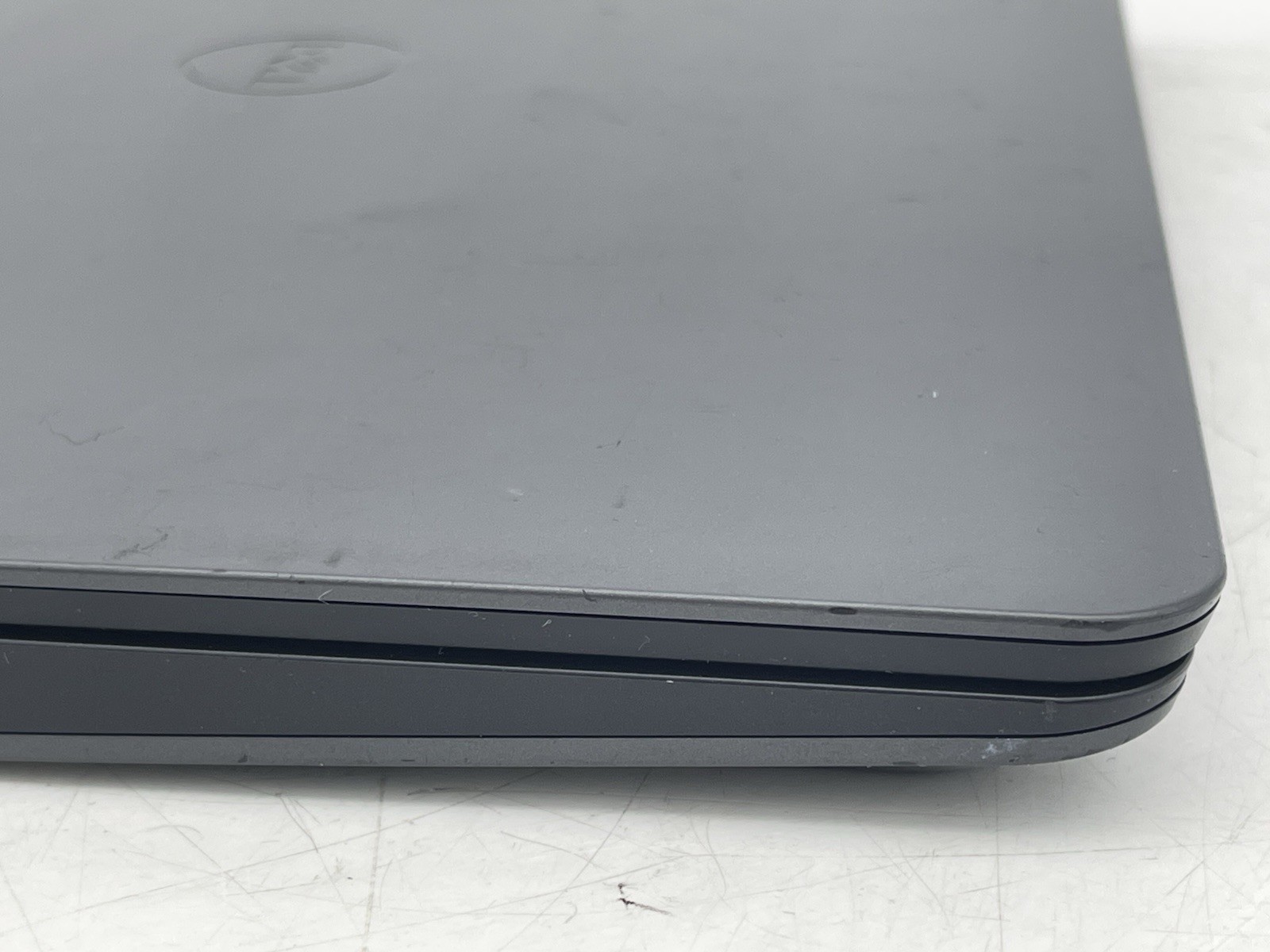 Dell Latitude 3450 14″ Laptop w/ i3-5005U 2.00GHz CPU 4GB DDR3L RAM No HDD
