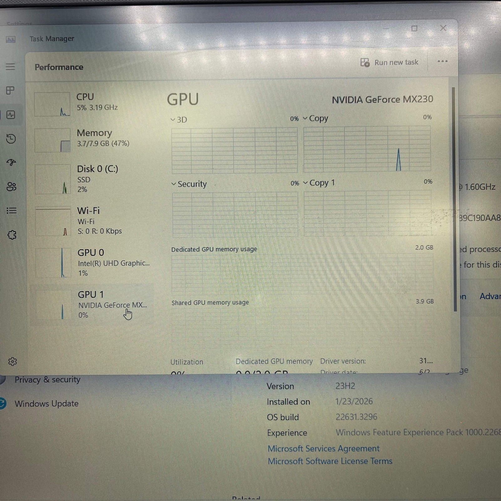 Asus Vivobook 15 X512F 15.6″ i5-8265U 1.6GHz 8GB RAM 512GB SSD GeForce MX230