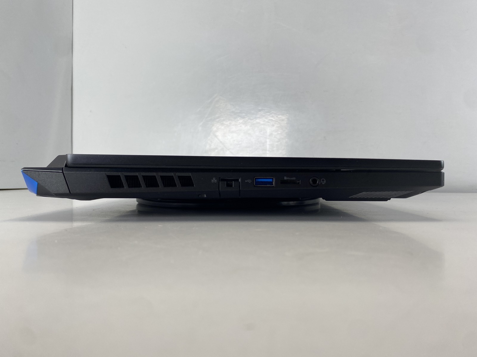 Acer Laptop Predator PHN16-7176H5 16″ Intel Core i7-13650HX 512GB RTX 4060