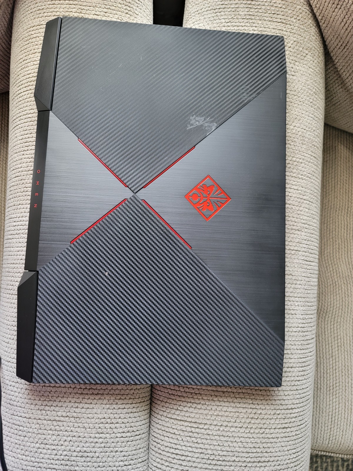 HP OMEN 17 in Gaming Laptop i5-8300H |GTX 1050 16GB RAM | 256GB SSD | 1080p FHD