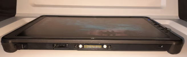 GETAC F110 WITH INTEL CORE i7 / NEW 1TB SSD / 16GB RAM / NEW BATTERIES / 4G-LTE