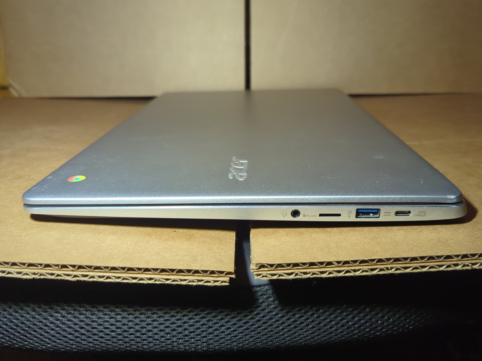 Acer Chromebook 15 CB515-1HT-P7WK Touchscreen 15.6″ Intel Pentium N4200 32GB 4GB