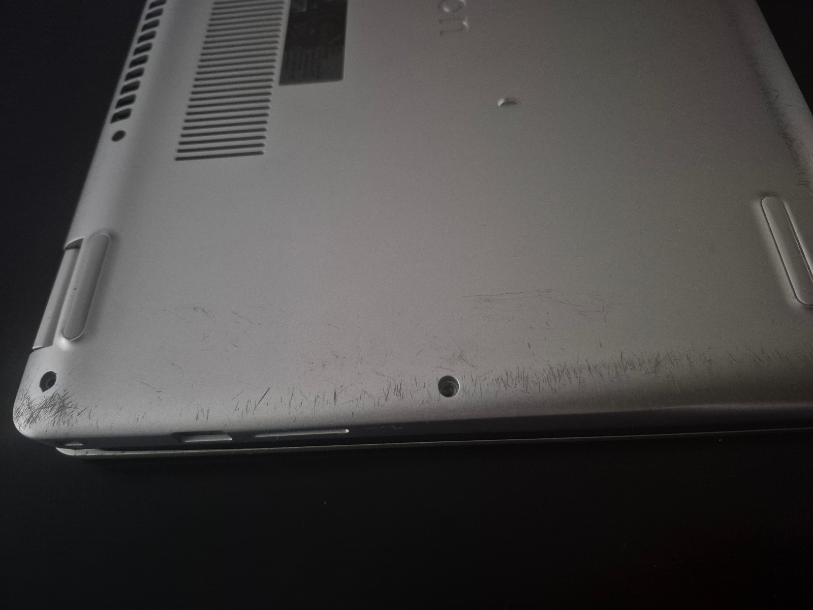 Dell Inspiron 5584 15.6 in PARTS ONLY (Intel Core i5 8th Gen., 1.60GHz, 12GB)…